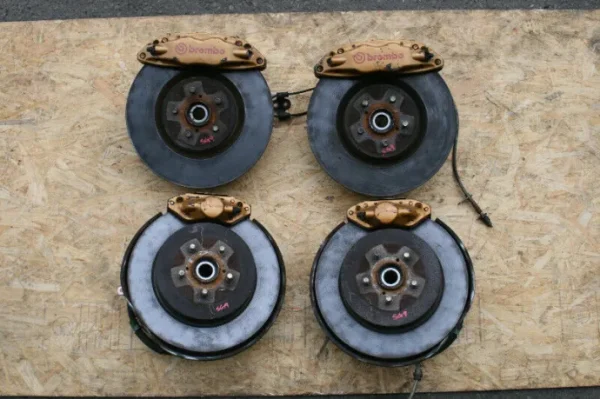 Subaru Forester SG9 STI Brembo Kit Assembly (5×100) 2003-2008 Subaru Forester SG9 STI Brembo Kit Assembly (5×100) 2003-2008