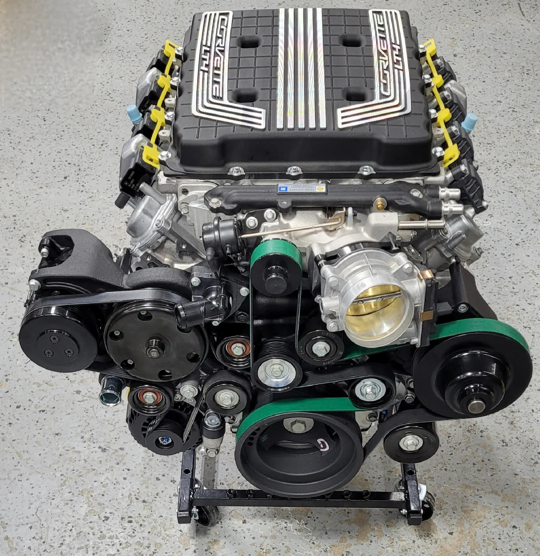 2024_LT4_GM_Performance_Parts_Wet_Sump_Crate_Engine_front